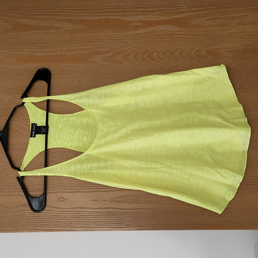 Wet seal neon yellow shimmer tank Size Small